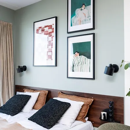 Lootsi With Free Parking