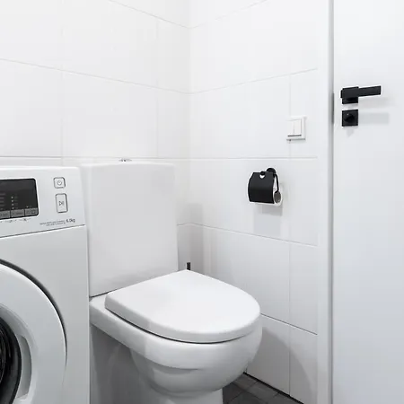 Lootsi With Free Parking Apartament Tallin