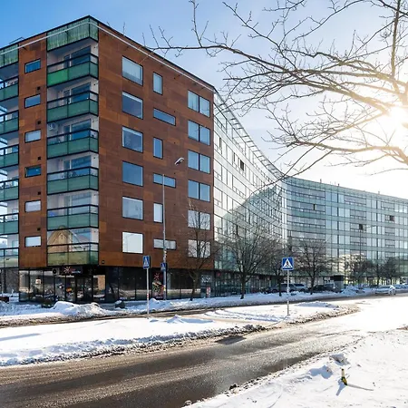 Lootsi Studio, AC&Free parking Tallinn