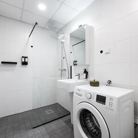 Lootsi With Free Parking Apartamento *