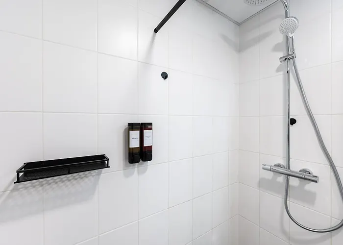 Lootsi With Free Parking Appartement *