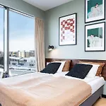 Lootsi With Free Parking *